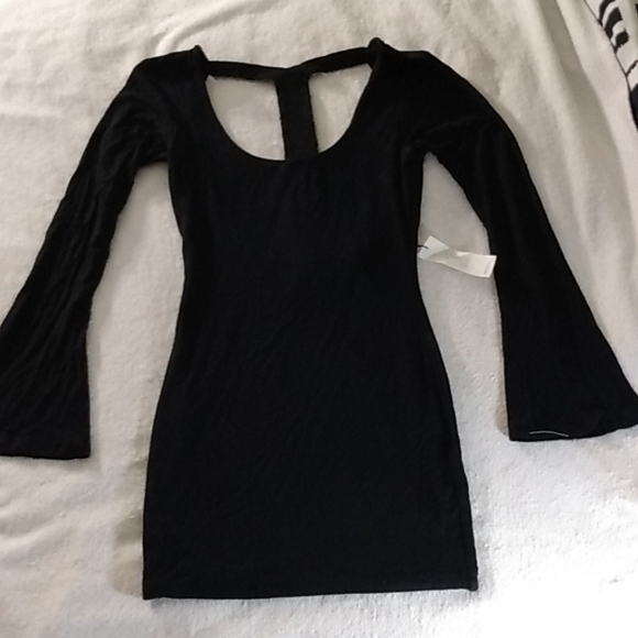 Sky Tops - NEW SKY SIZE MED BEAUTIFUL DESIGNER SHIRT